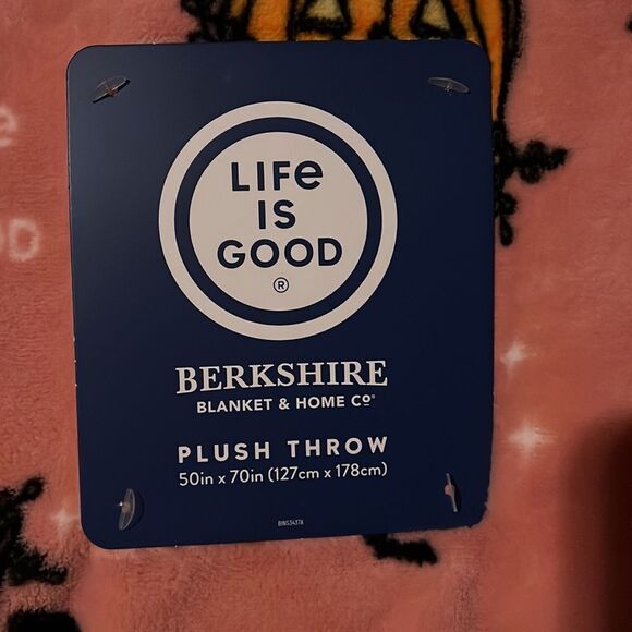 NWT Life is Good Halloween cat throw - Picture 3 of 3